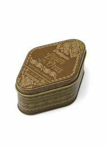 STN0305EU Station 99g Printed Tin Candle Paddywax - Linen and Orris